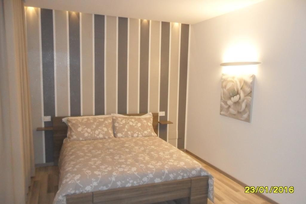 Location Lory Hotel Busto Arsizio Exterior photo